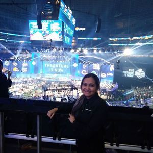 Meet your Posher, Jenny samara